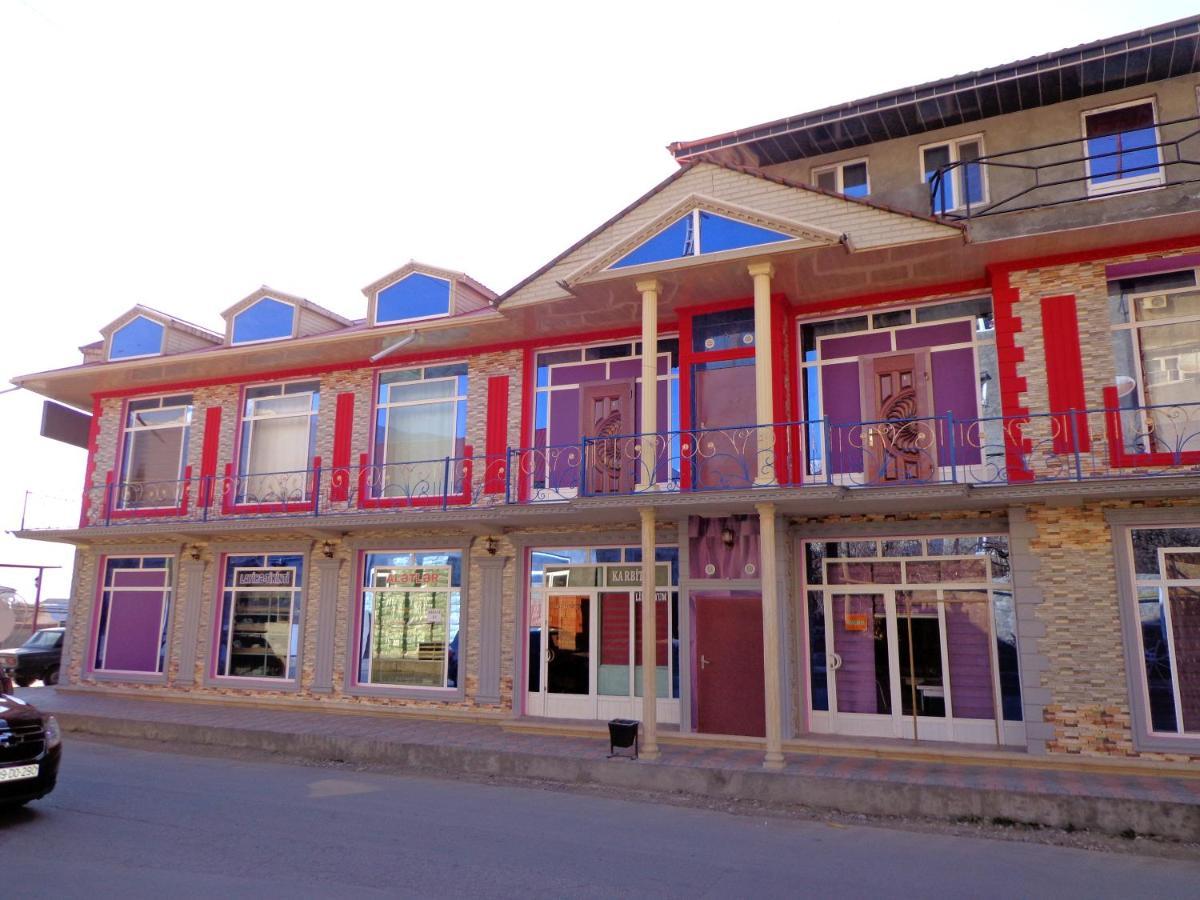 Tubram S Ailəvi Qonaq Evi Bed & Breakfast Sheki Ngoại thất bức ảnh