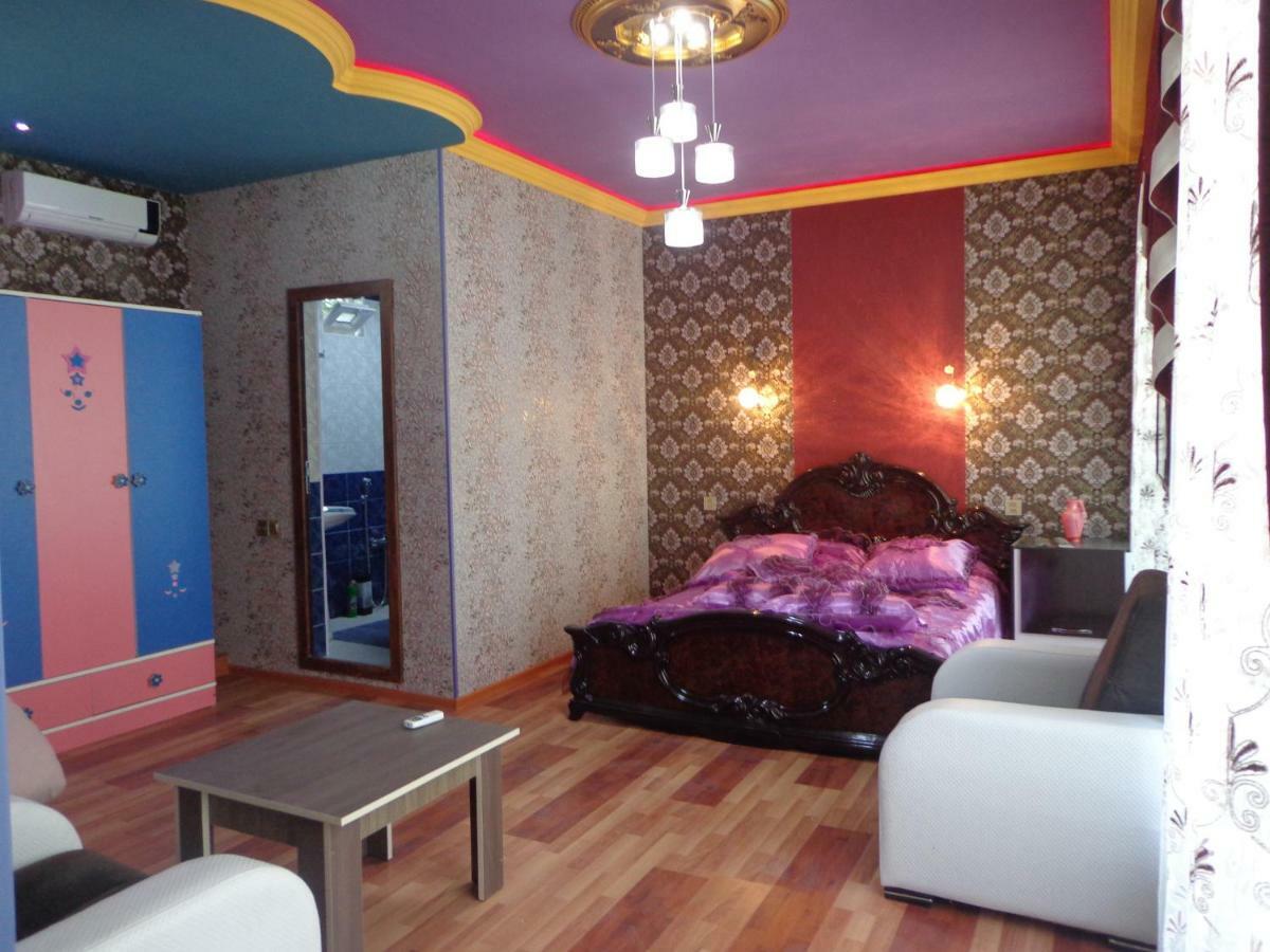 Tubram S Ailəvi Qonaq Evi Bed & Breakfast Sheki Ngoại thất bức ảnh