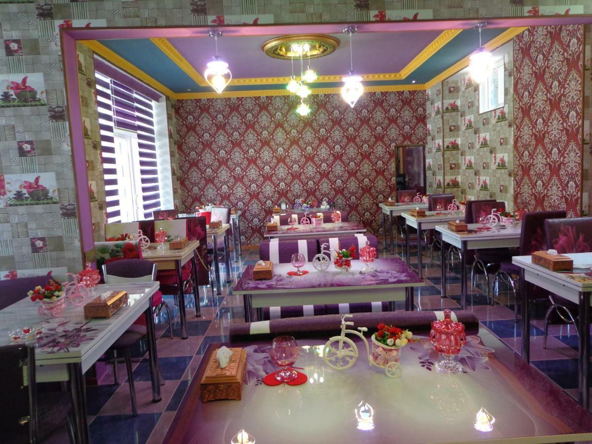 Tubram S Ailəvi Qonaq Evi Bed & Breakfast Sheki Ngoại thất bức ảnh