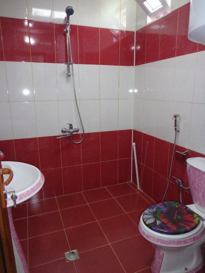 Tubram S Ailəvi Qonaq Evi Bed & Breakfast Sheki Ngoại thất bức ảnh